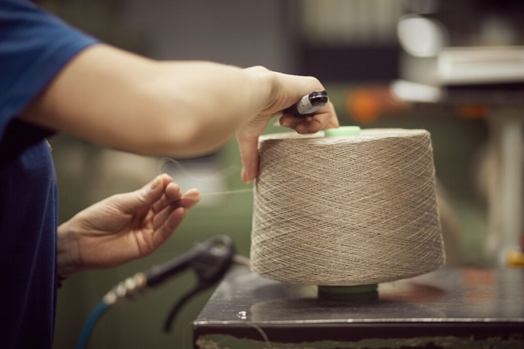 Linen yarn manufacturer